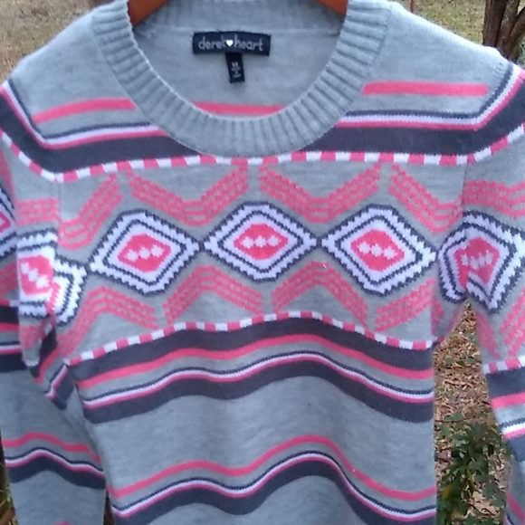 Derek Heart sweater size m - Picture 3 of 5
